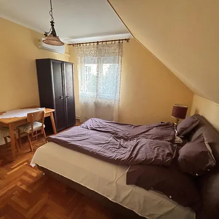 Missy House アパート